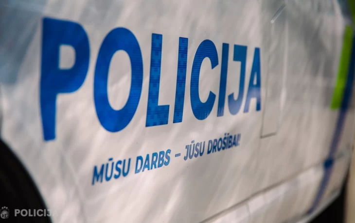 Попытка изнасилования и кража телефонов в Адажской волости: задержан подозреваемый